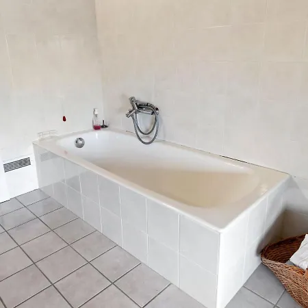 Belvilla By Oyo Secluded With Balcony