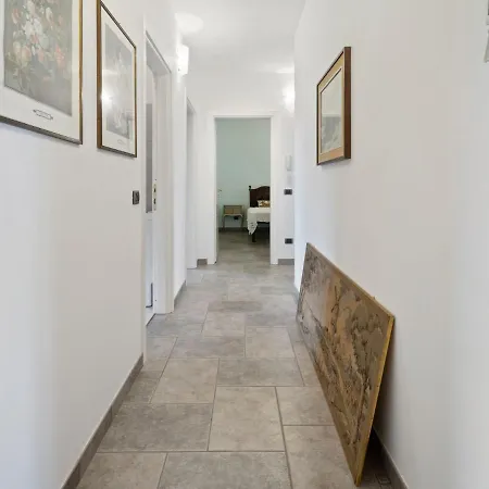 Belvilla By Oyo Secluded With Balcony