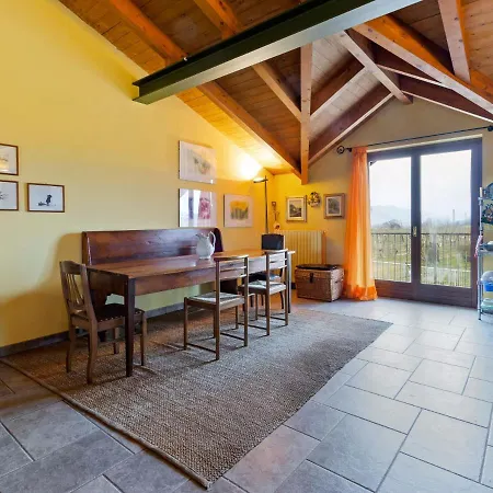 Belvilla By Oyo Secluded With Balcony * Romagnano Sesia
