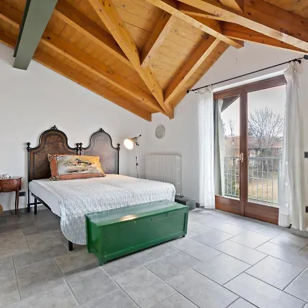 Belvilla By Oyo Secluded With Balcony Apartment